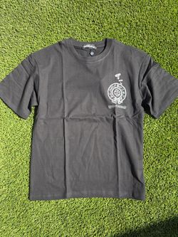 Black T shirt