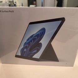 Microsoft Surface Pro 8 - Sealed