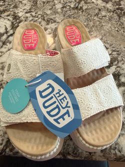 Hey Dude Delray Slide Eyelet Sandals – Women’s Size 9 – Brand New