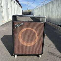 Kustom 1x15 bass/guitar speaker cabinet from the late ’70s/early ‘80s era