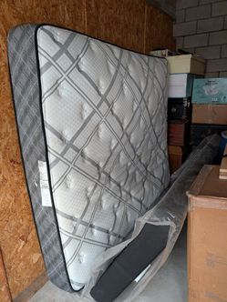 Kingsdown CalKing Mattress