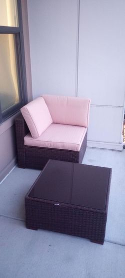 Patio Sectional/Ottoman & Free Cover Chamblee 30341