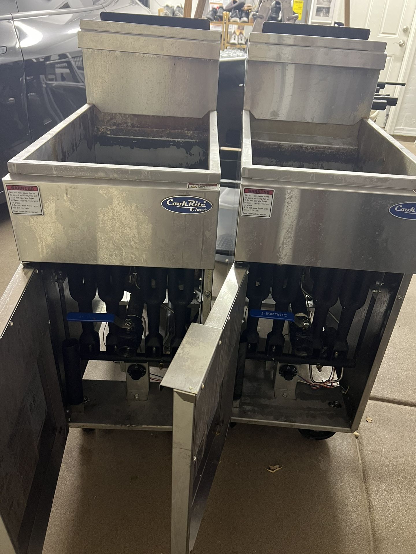 Restaurant Equipments 