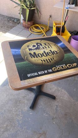 Bar Table