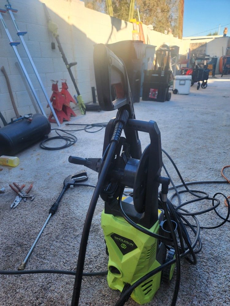 Pressure Washer