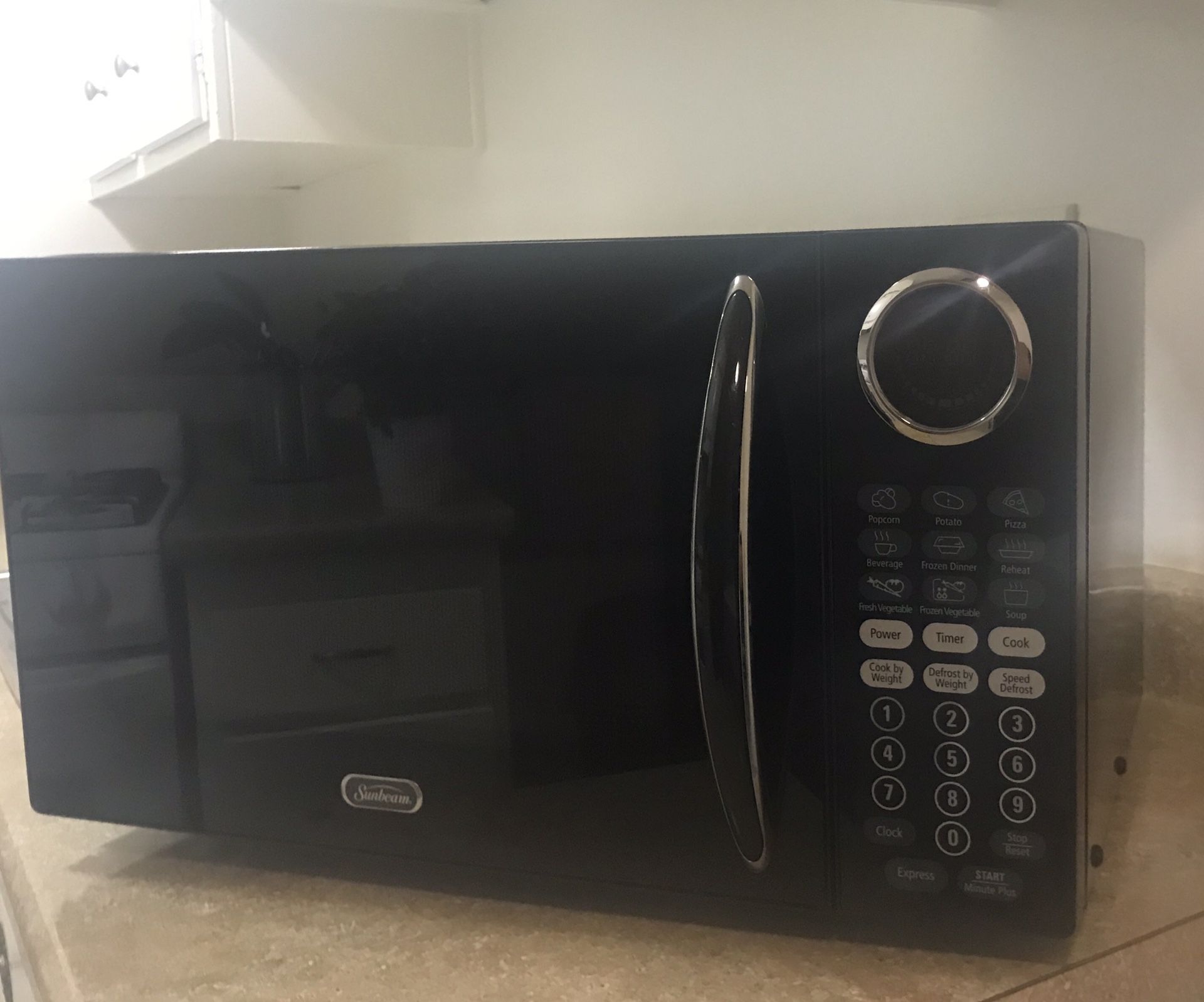 Microwave Sunbeam 900W