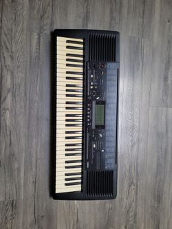 Yamaha electric keyboard