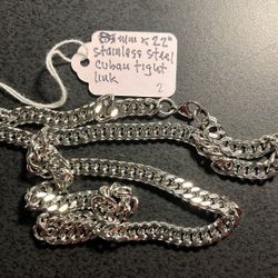 Valentine Day- Unisex 8mm x 22” Cuban Stainless Steel Chain