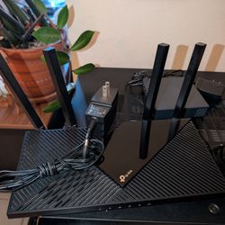 SPECTRUM COMPATIBLE NETWORK BUNDLE - MODEM, ROUTER, SWITCH