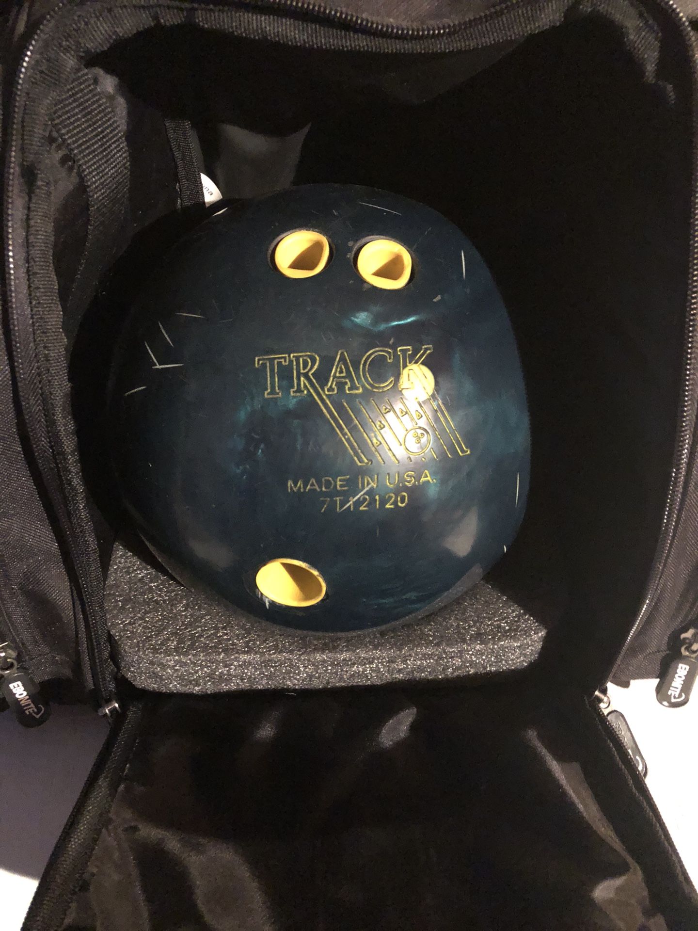 Track Bowling Ball with Carry Bag