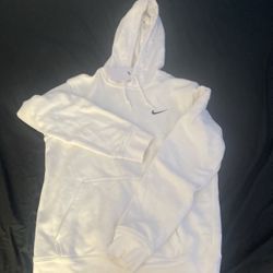 nike hoodie brand new with tags mediums