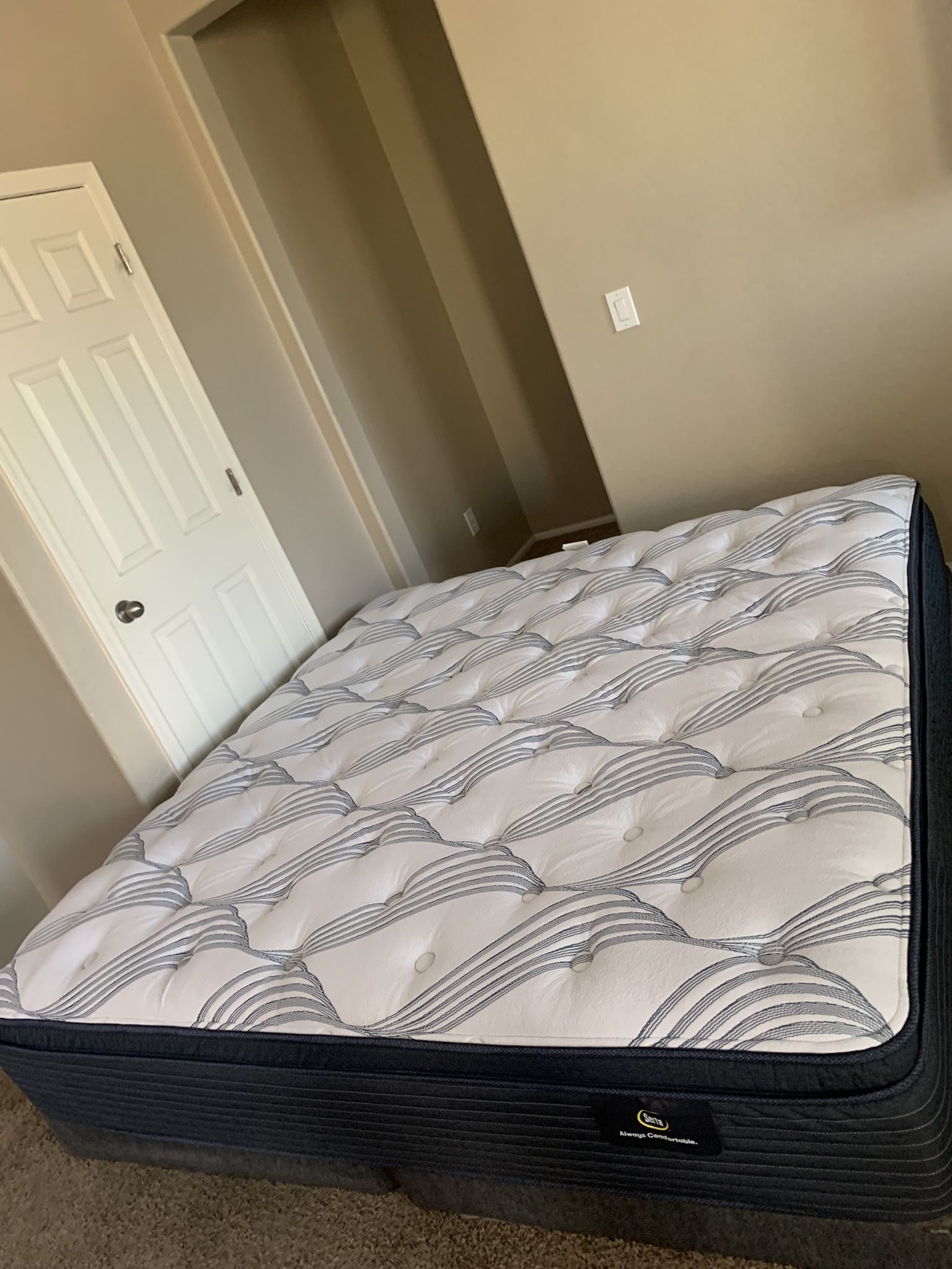 KING SERTA MATTRESS AND FREE BOX SPRINGS