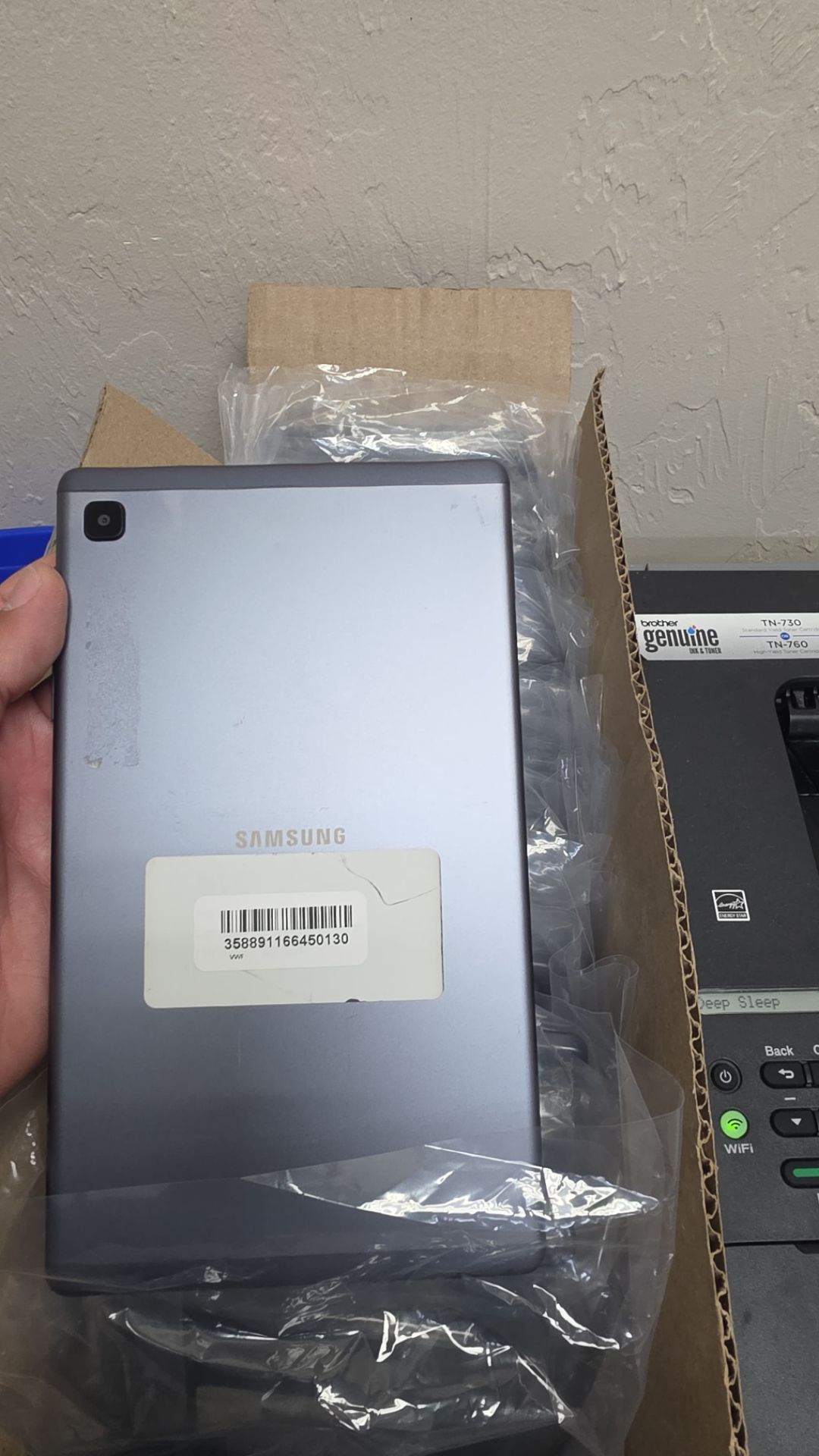 Samsung tablet 9"