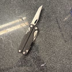 Leatherman Charge Plus Multi Tool