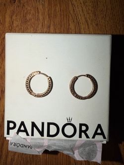 Pandora Pavé Heart Hoop Earrings 14k gold plating