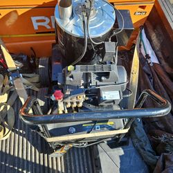 HOTSY PRESSURE WASHER 