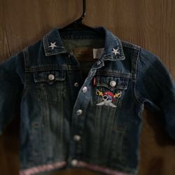 Size 24 Months Levi’s Denim Jacket With Patches Making This One Of A kind Cool Jacket 