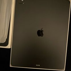 Apple iPad Pro 13 Inch M4 256gb WiFi 10/10 New Didn’t Used It At All Space Grey Color New