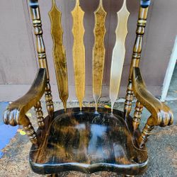 VERY STURDY VINTAGE ROCKING CHAIR