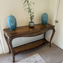 Solid Wooden Vintage Console Table/Entry Table