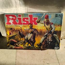 Classic board game Risk: The Game of Strategic Conquest.  Box ( 16x11x2