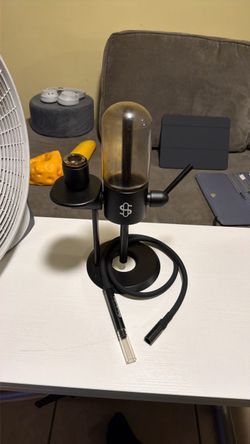 Stunder glass gravity water device