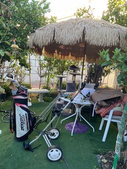 ⛳️⛳️⛳️⛳️⛳️.  GOLF. PUSH CARTS.  ⛳️⛳️⛳️⛳️