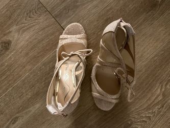 Nina DARISSA Size 9