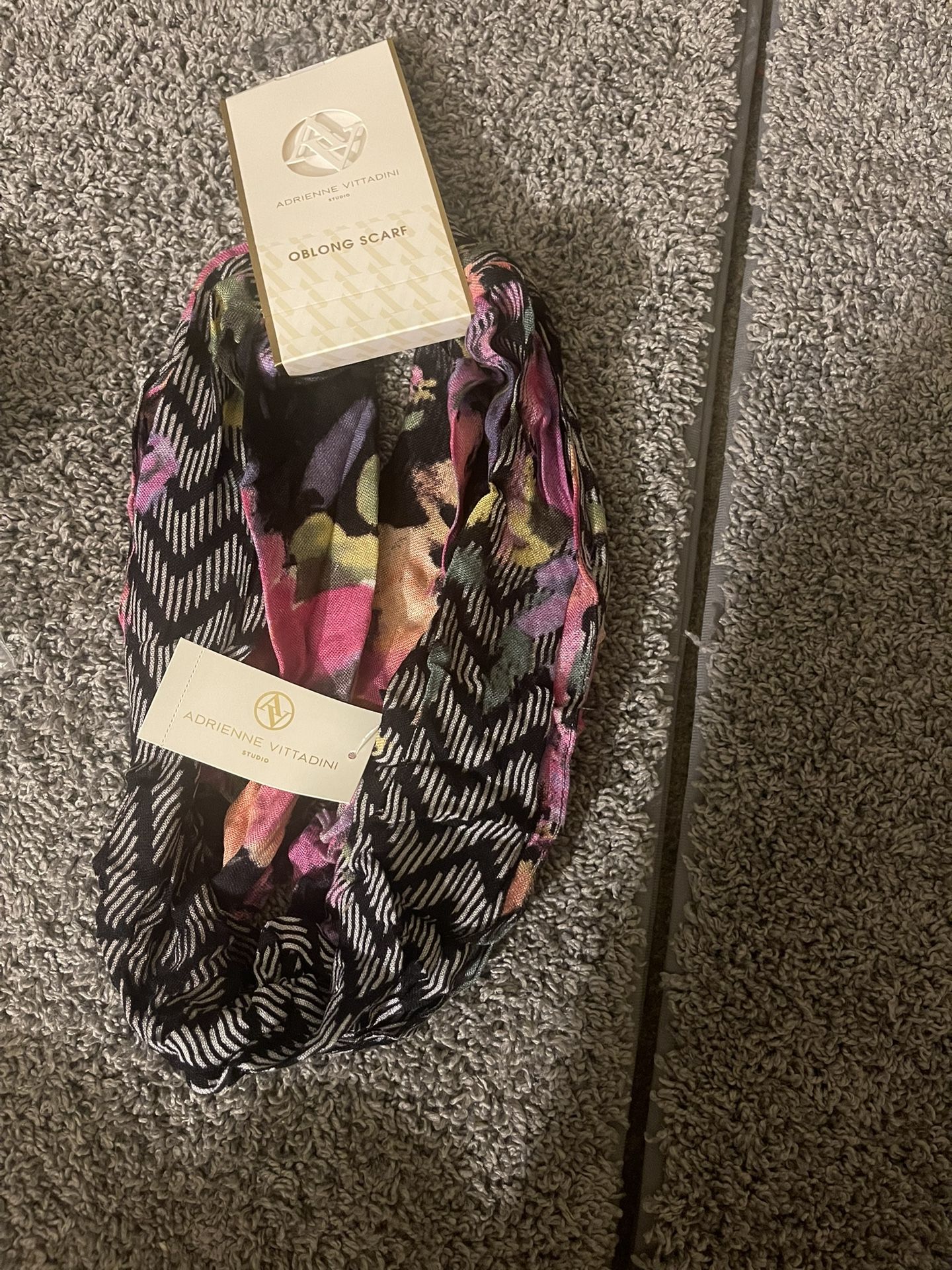 ADRIENNE VITTADINI Oblong Scarf