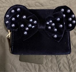 New loungefly Minnie wallet