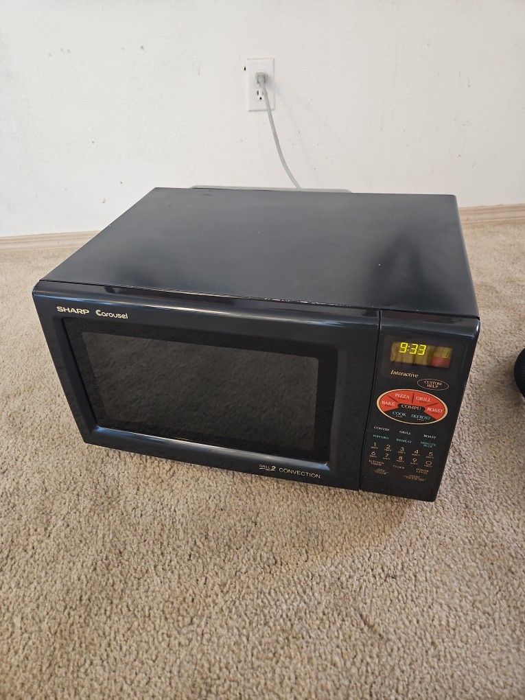 Sharp Carousel Microwave