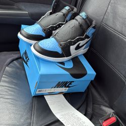 Air Jordan 1 High UNC Size 8 and Size 9 Brand New