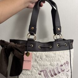 Juicy Couture Day Dreamer Tote 