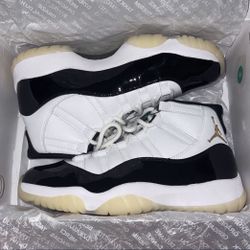 Jordan 11 Graditude