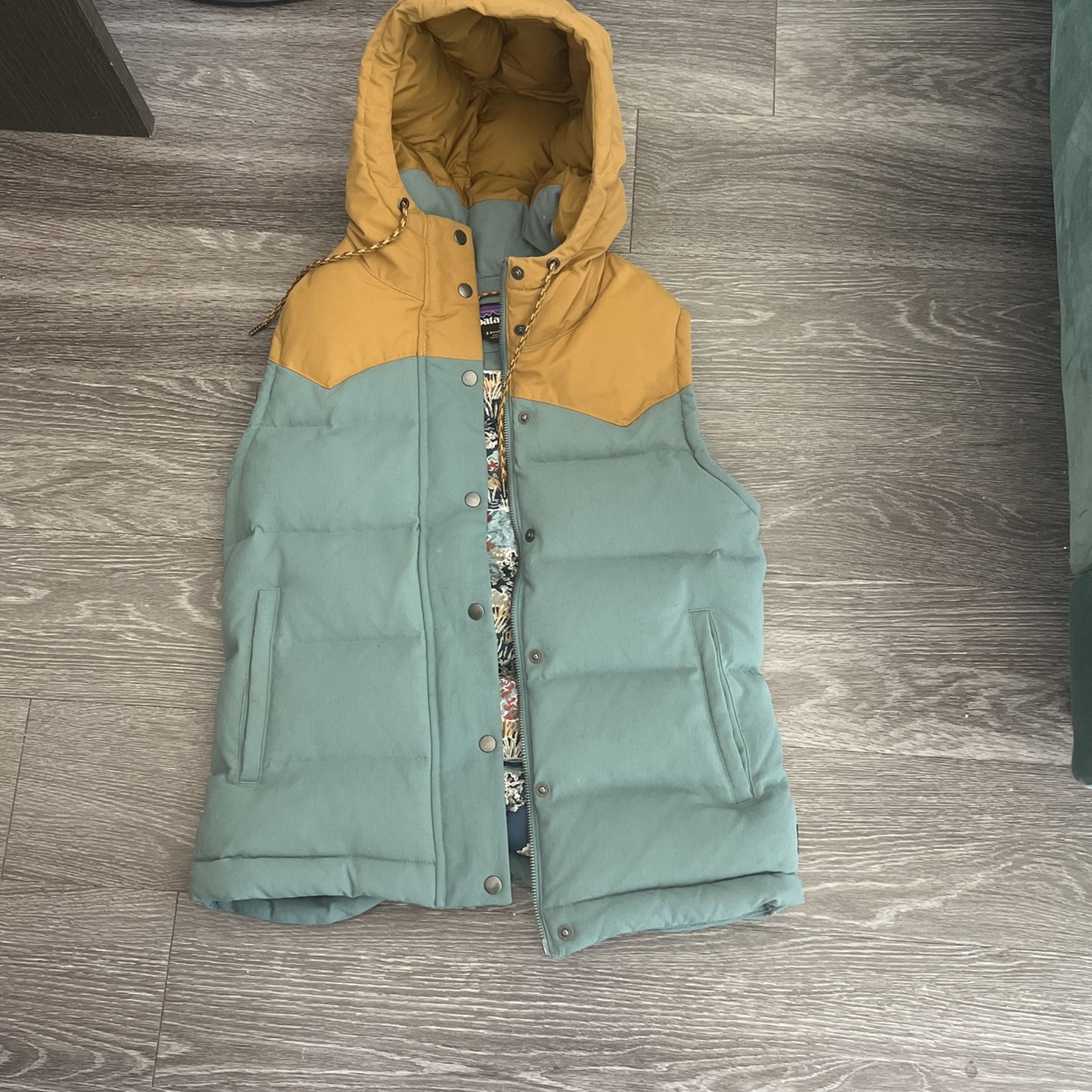 Patagonia Vest Small