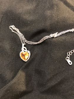 Nice necklace new