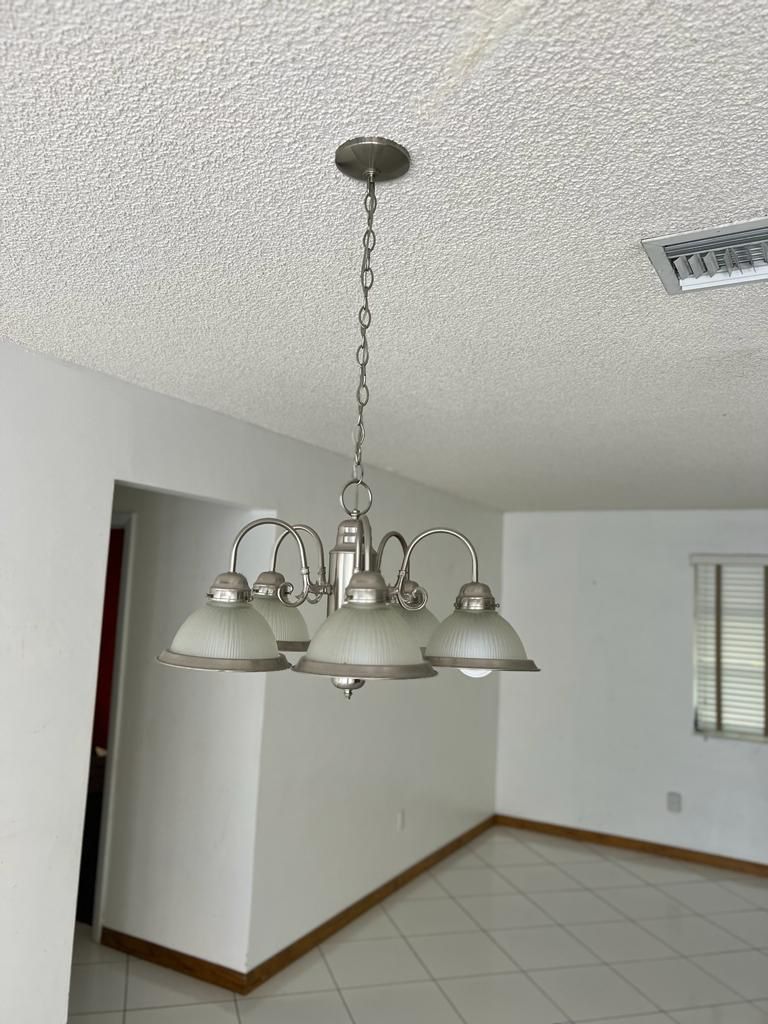 Lámpara . Hanging Candlestick Chandelier