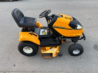 2007 Cub Cadet i1046 Lawn Tractor