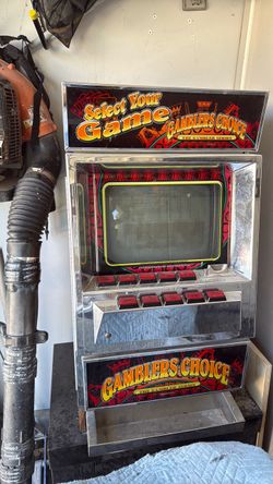Gamblers Choice poker slot machine