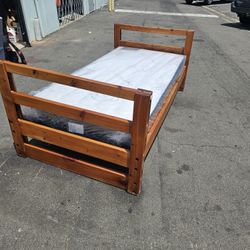 Twin Bed And Mattress 