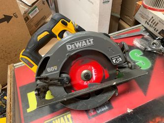 Dewalt Brushless flexvol 60vMAX Cordless 7-1/4” Circular Saw NO BATTERY
