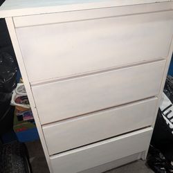 4 Drawer Dresser