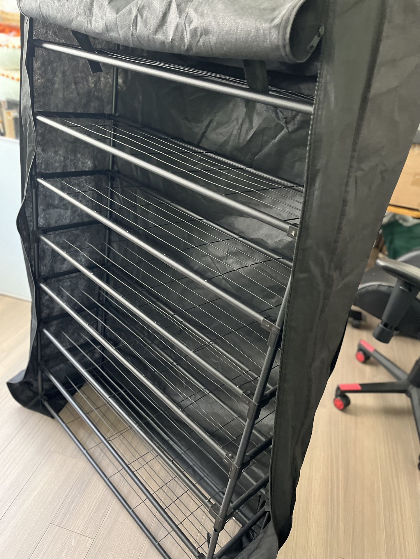 Spacious Adjustable Storage Rack Organizer