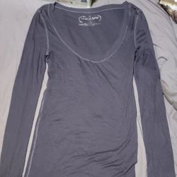 American Eagle Long Sleeve
