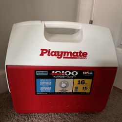 Igloo Playmate Coolers 🆒😎 16 QT / 30 Cans 