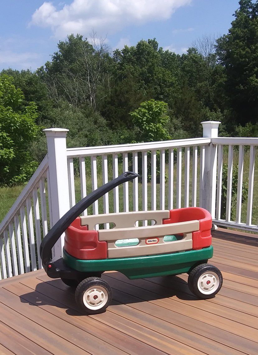 Little Tikes Collapsible Explorer Wagon Sale in Frenchtown, NJ - OfferUp
