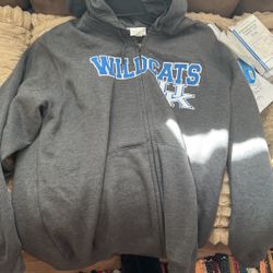 brand new never worn it doesn’t fit me it is a large 