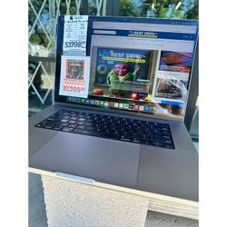 Apple 16" MacBook Pro Retina M1 Max 10-Core CPU, 24-Core GPU, 32GB Ram, 512GB SSD 2021