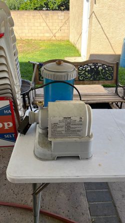 Pool pump and filter.