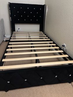 Twin bed